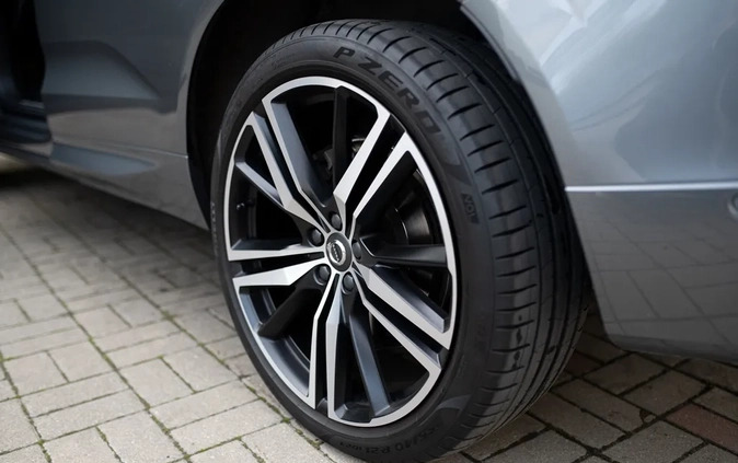 Volvo XC 60 cena 219000 przebieg: 76700, rok produkcji 2020 z Pszczyna małe 352